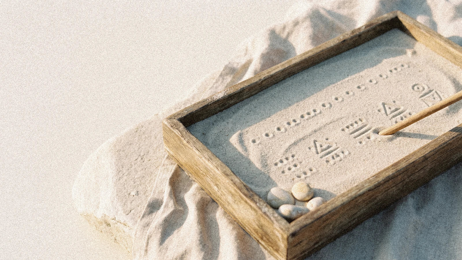 La géomancie : divination par la terre et les figures
