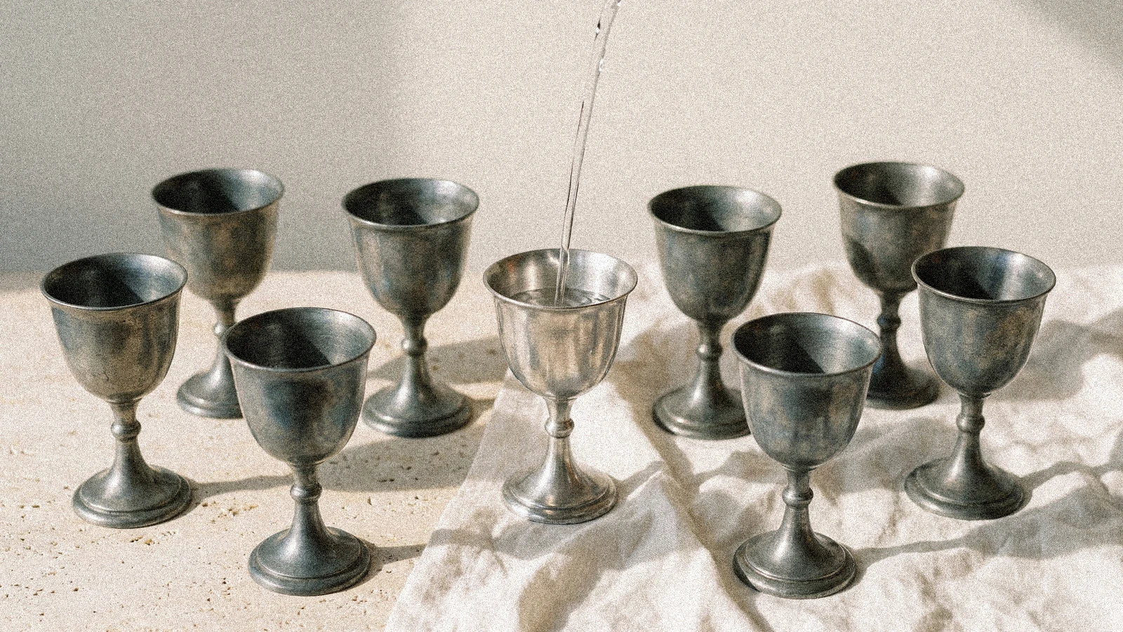 9 de Coupes : signification, satisfaction, accomplissement, tirage