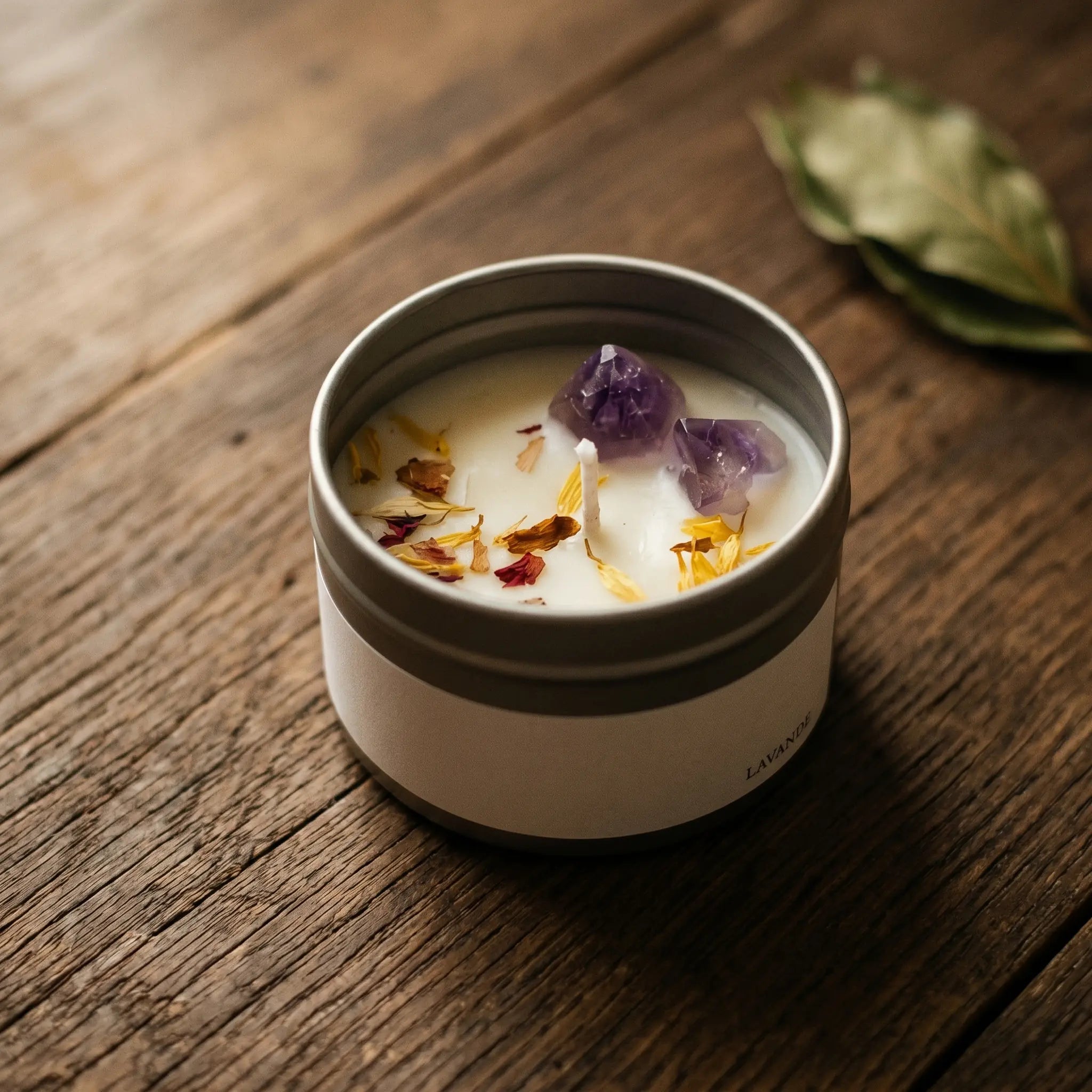L'Argentier — Bougie boîte étain & cristal — présence variante · AURÆN Rituels d'Or