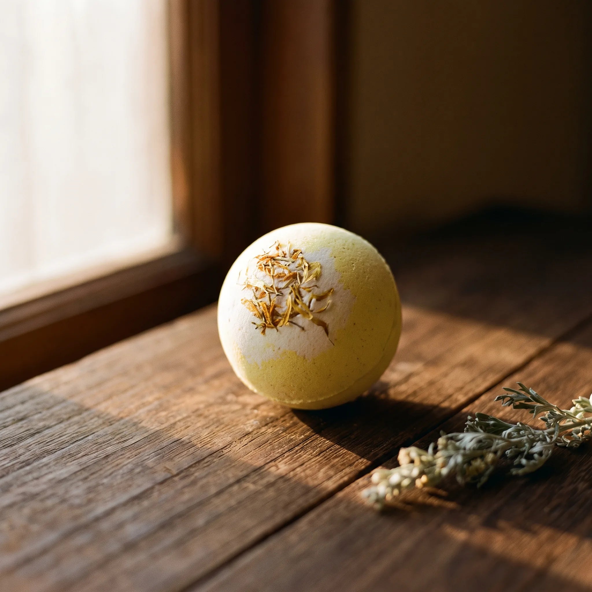 Les Boules de Bain — Sels effervescents huiles essentielles 4 parfums — présence variante · AURÆN Rituels d'Or