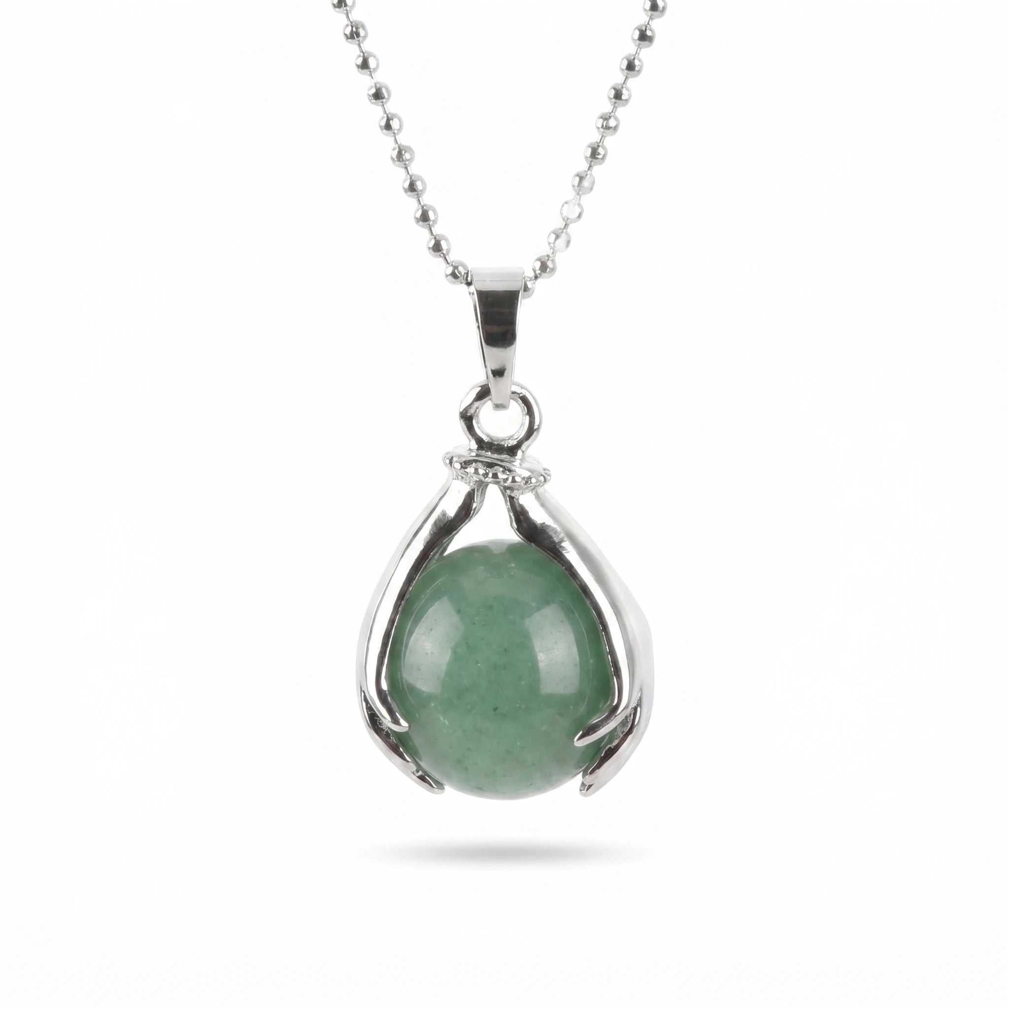 L'Aventurine — Collier pendentif pierre verte de chance — packshot fond blanc · AURÆN Pierres d'Âme