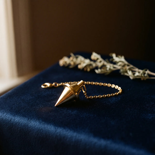 Le Classique — Pendule de divination métal