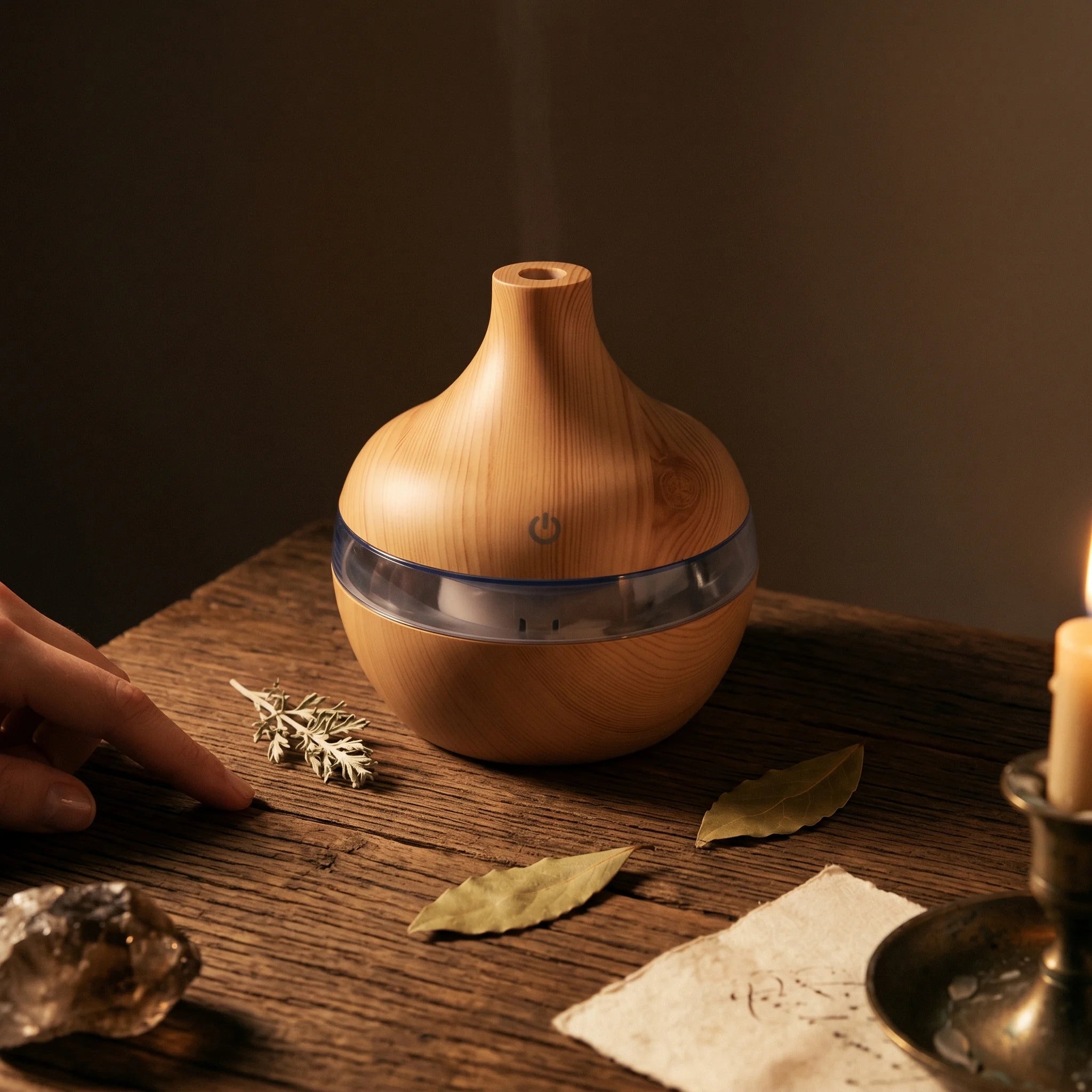Le Souffle Bois — Diffuseur d'arômes effet bois naturel — mise en scène rituelle · AURÆN Rituels d'Or