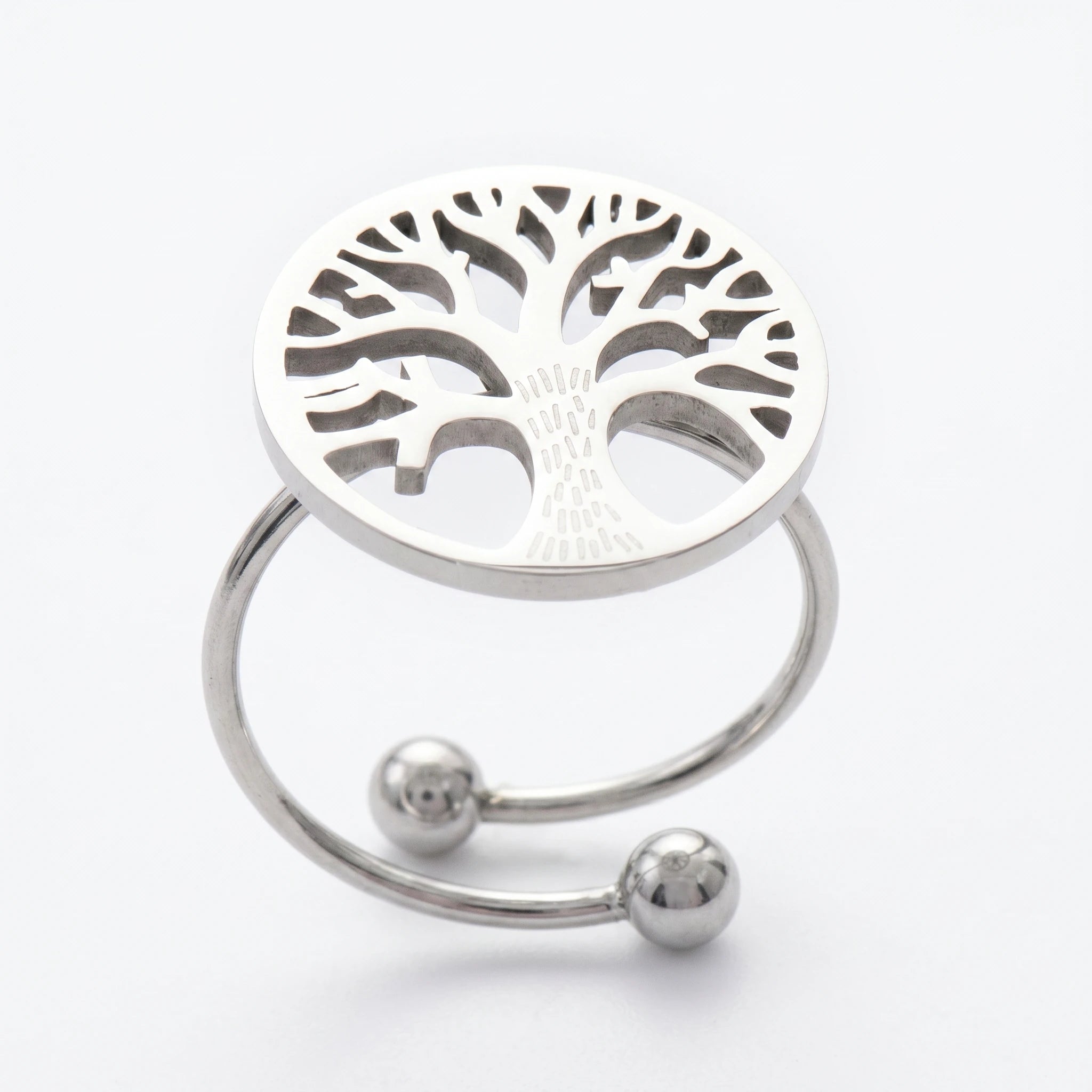 L'Arbre Sacré — Bague motif arbre de vie — packshot variante fond blanc · AURÆN Objets Sacrés