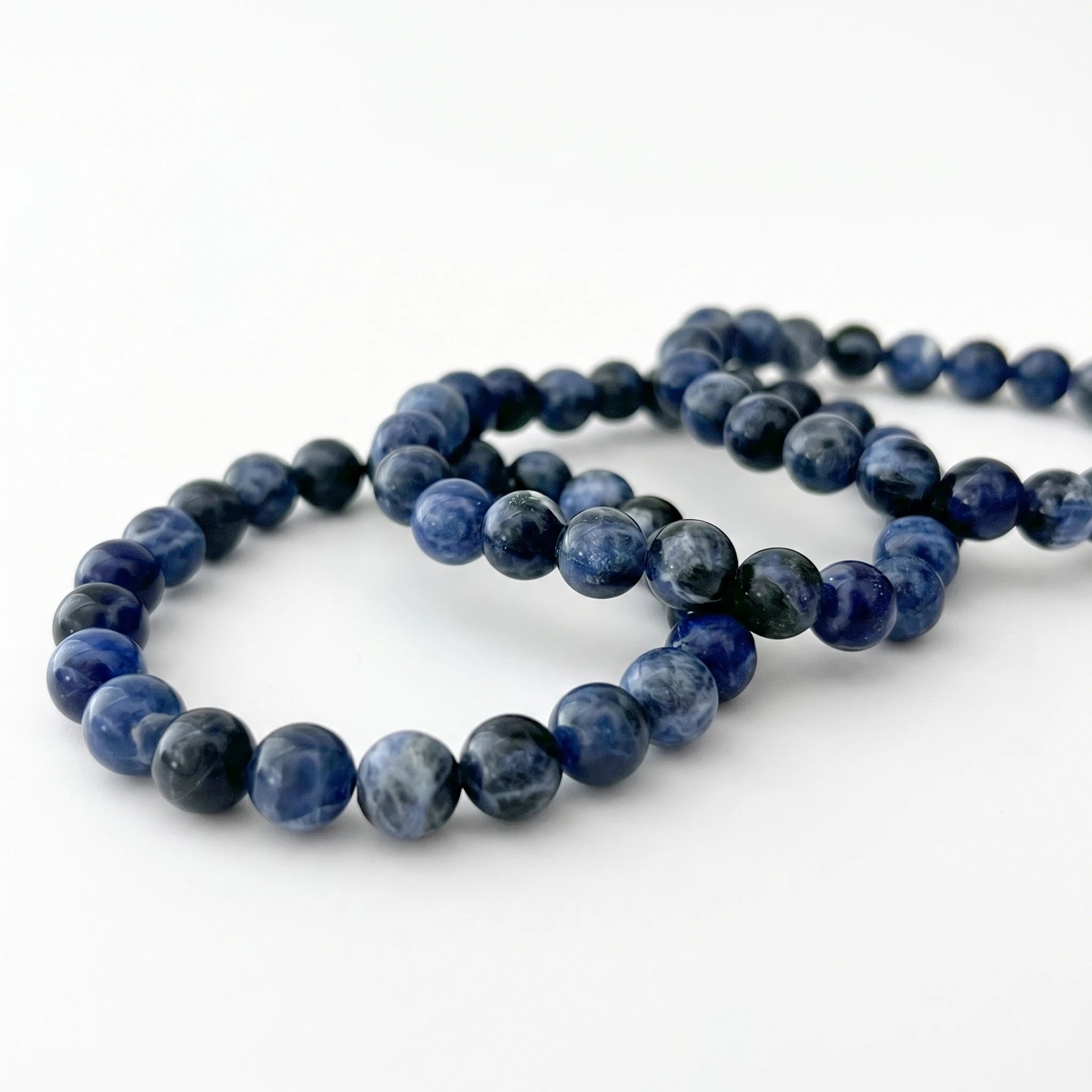 La Voix — Bracelet de sodalite 8mm — packshot fond blanc · AURÆN Pierres d'Âme