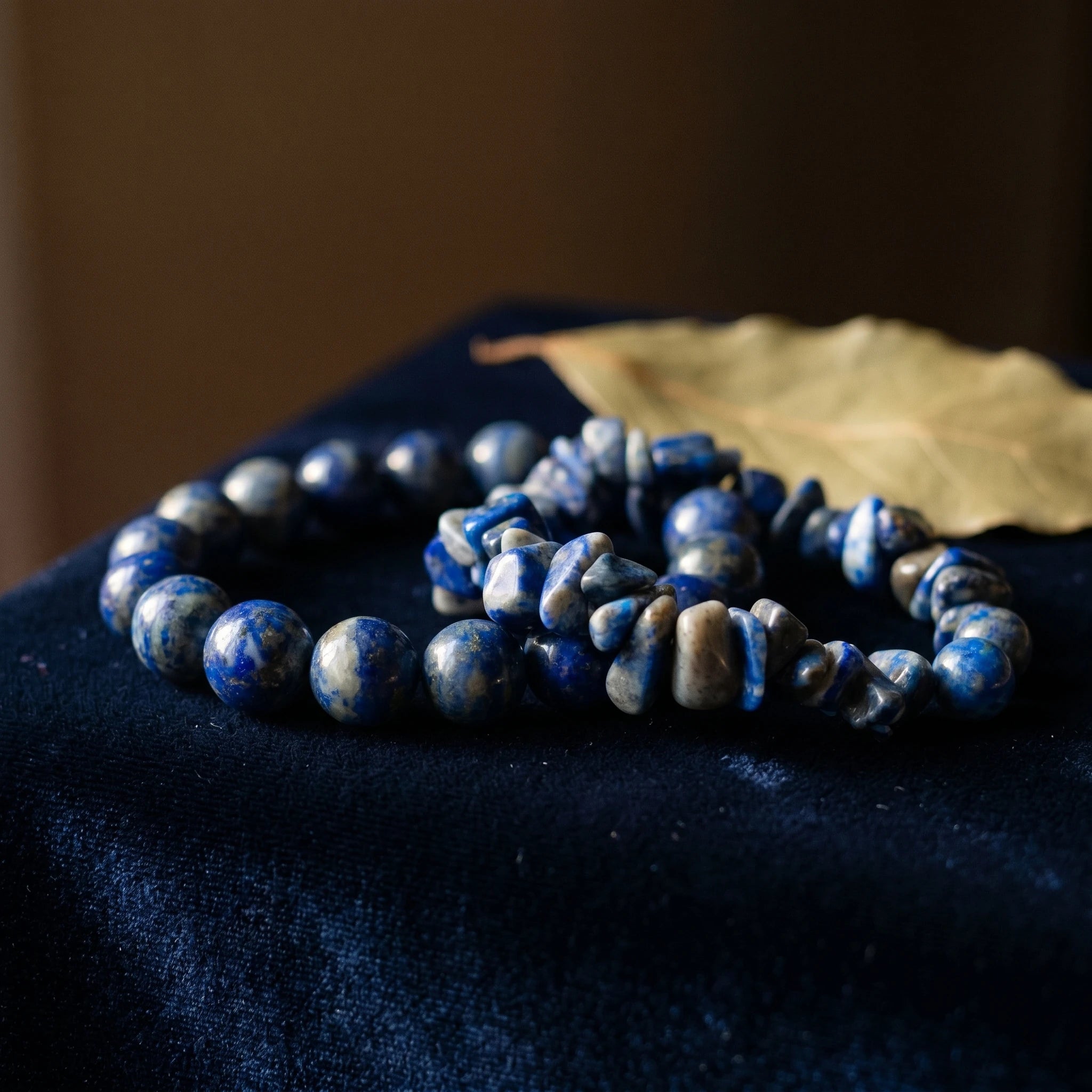 Le Verbe — Bracelet de lapis-lazuli 8mm — vue principale · AURÆN Pierres d'Âme
