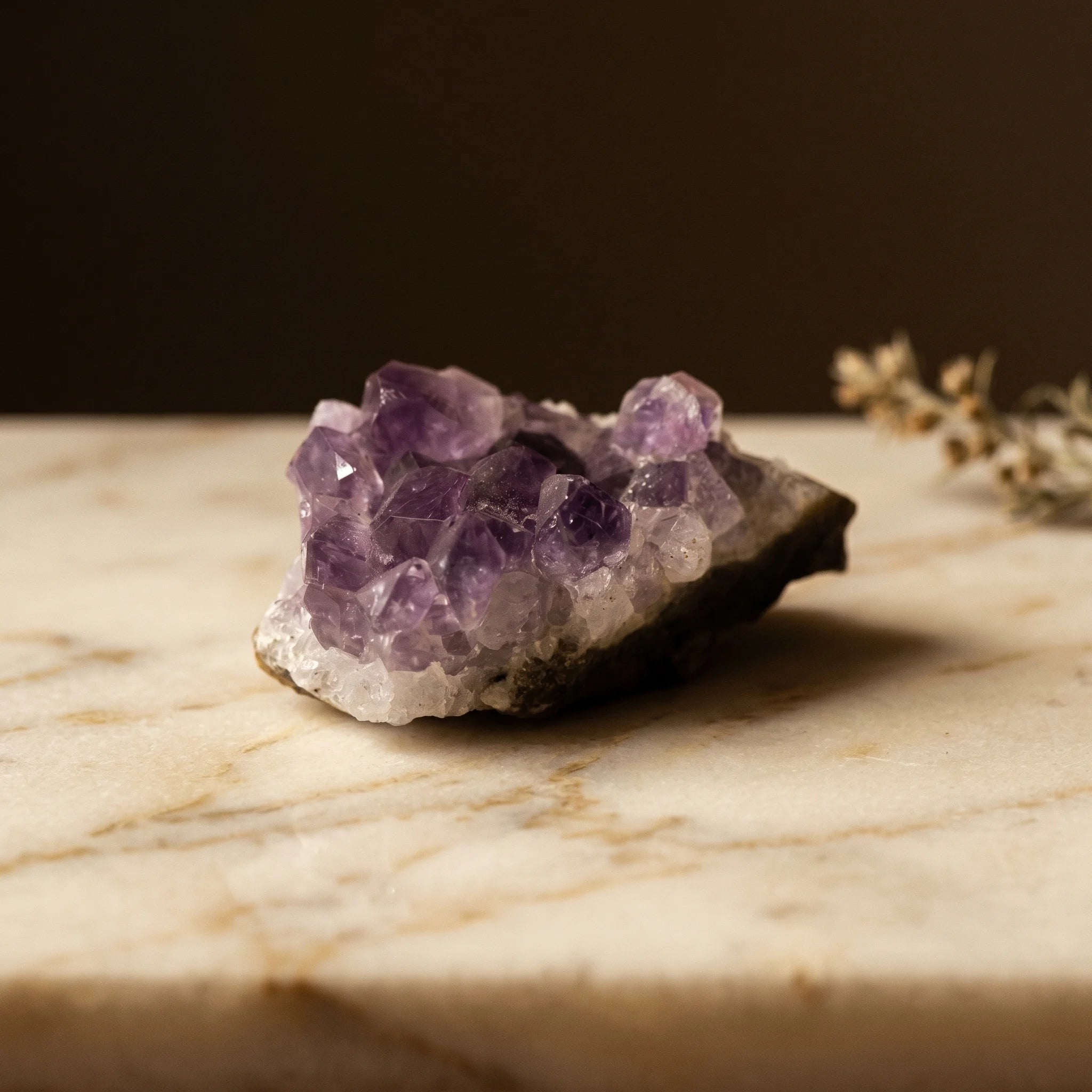 L'Améthyste Naturelle — Pierre violette d'apaisement — vue principale · AURÆN Pierres d'Âme