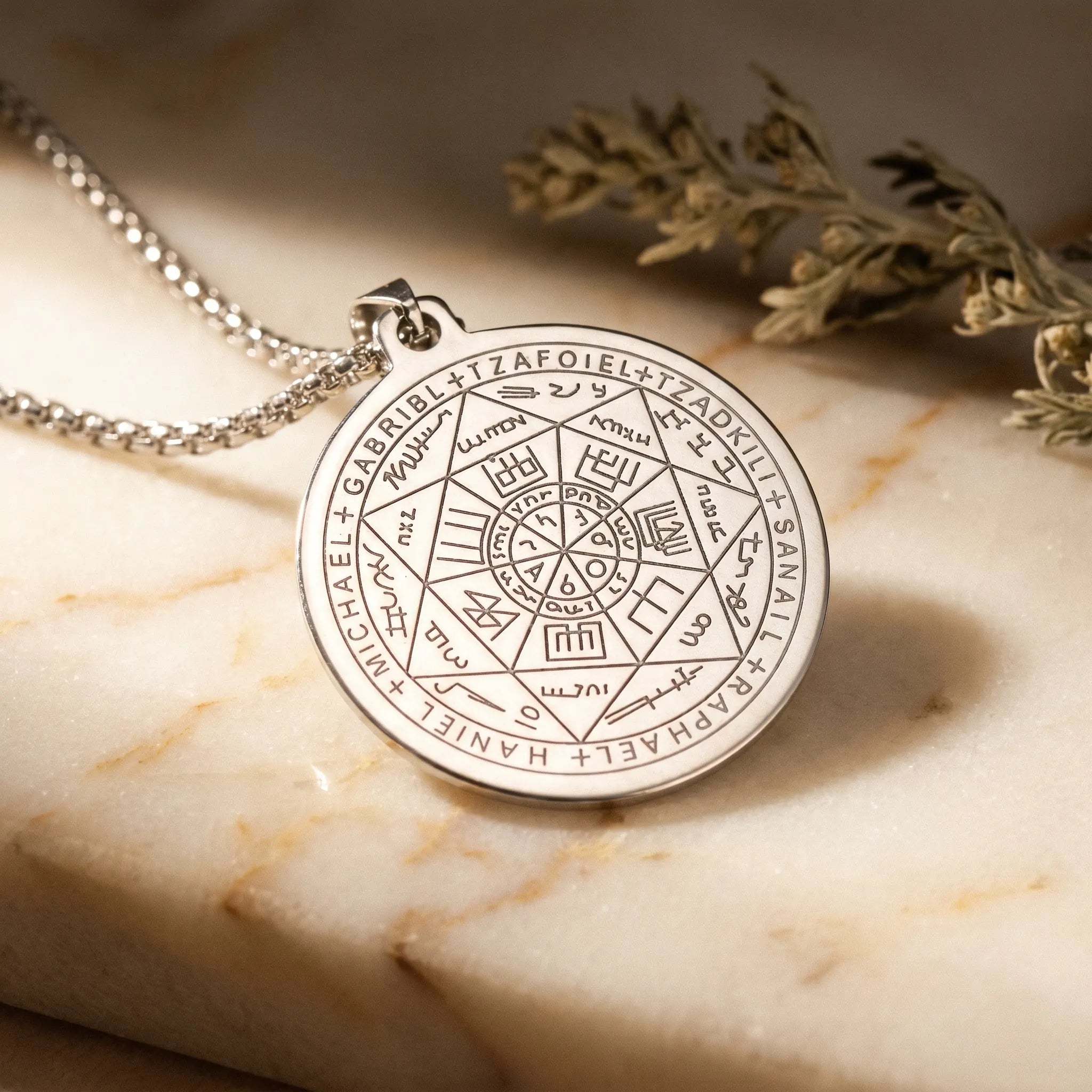Le Sceau de Raphaël — Médaillon d'Archange Kabbalah — présence variante · AURÆN Objets Sacrés