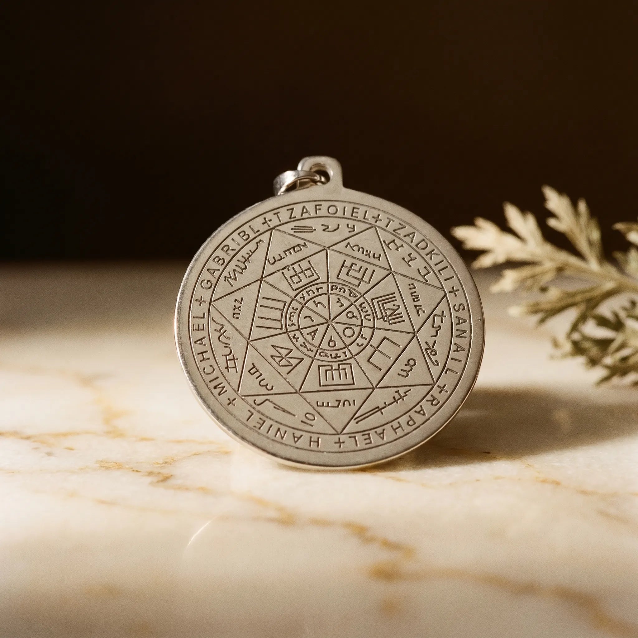 Le Sceau de Cassiel — Médaillon d'Archange Kabbalah — présence variante · AURÆN Objets Sacrés